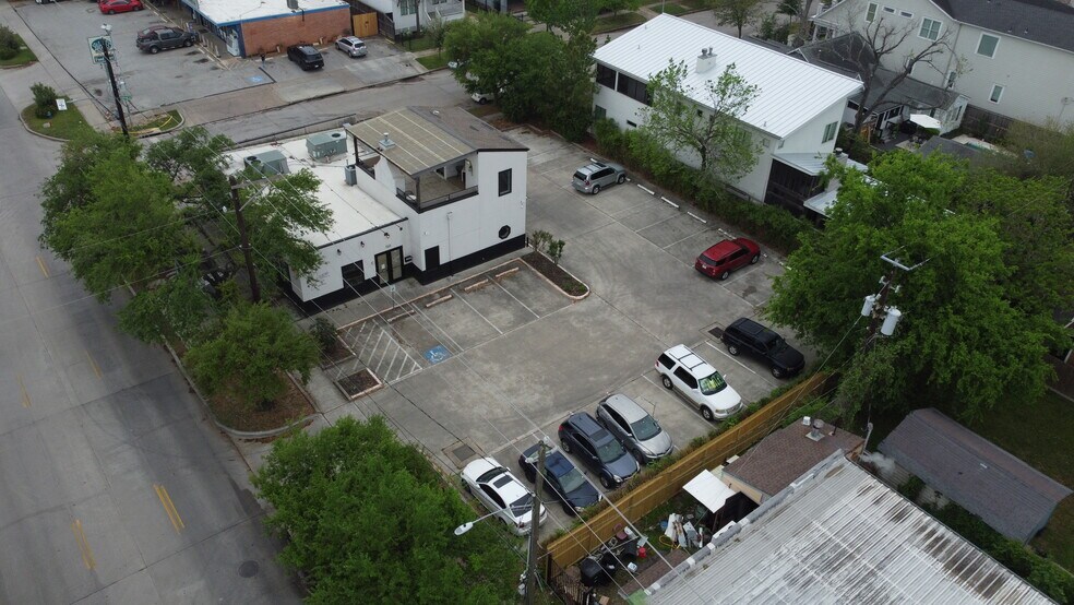 801 Studewood St, Houston, TX à louer - Photo du bâtiment - Image 3 de 9