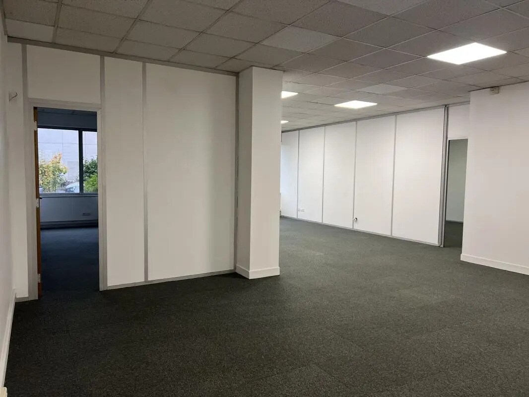 Bureau dans Villepinte à vendre Photo intérieure- Image 1 de 13