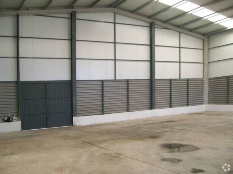 Industriel dans Valverde del Majano, Segovia à louer - Photo intérieure - Image 1 de 1