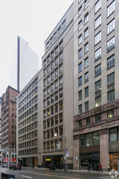 366 Bay St, Toronto, ON for sale - Primary Photo - Image 1 of 1