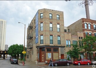 More details for 643 W Grand Ave, Chicago, IL - Retail for Lease