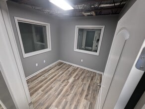 712 Oak St, Gainesville, GA à louer Photo intérieure- Image 1 de 1