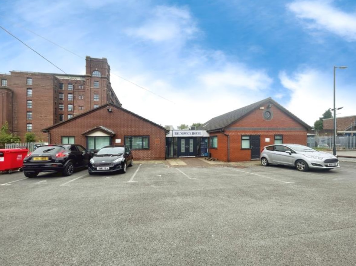 Brunswick St, Leigh for lease Primary Photo- Image 1 of 2