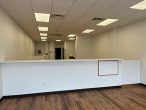 3202-3210 Crooks Rd, Royal Oak, MI for lease Interior Photo- Image 2 of 5