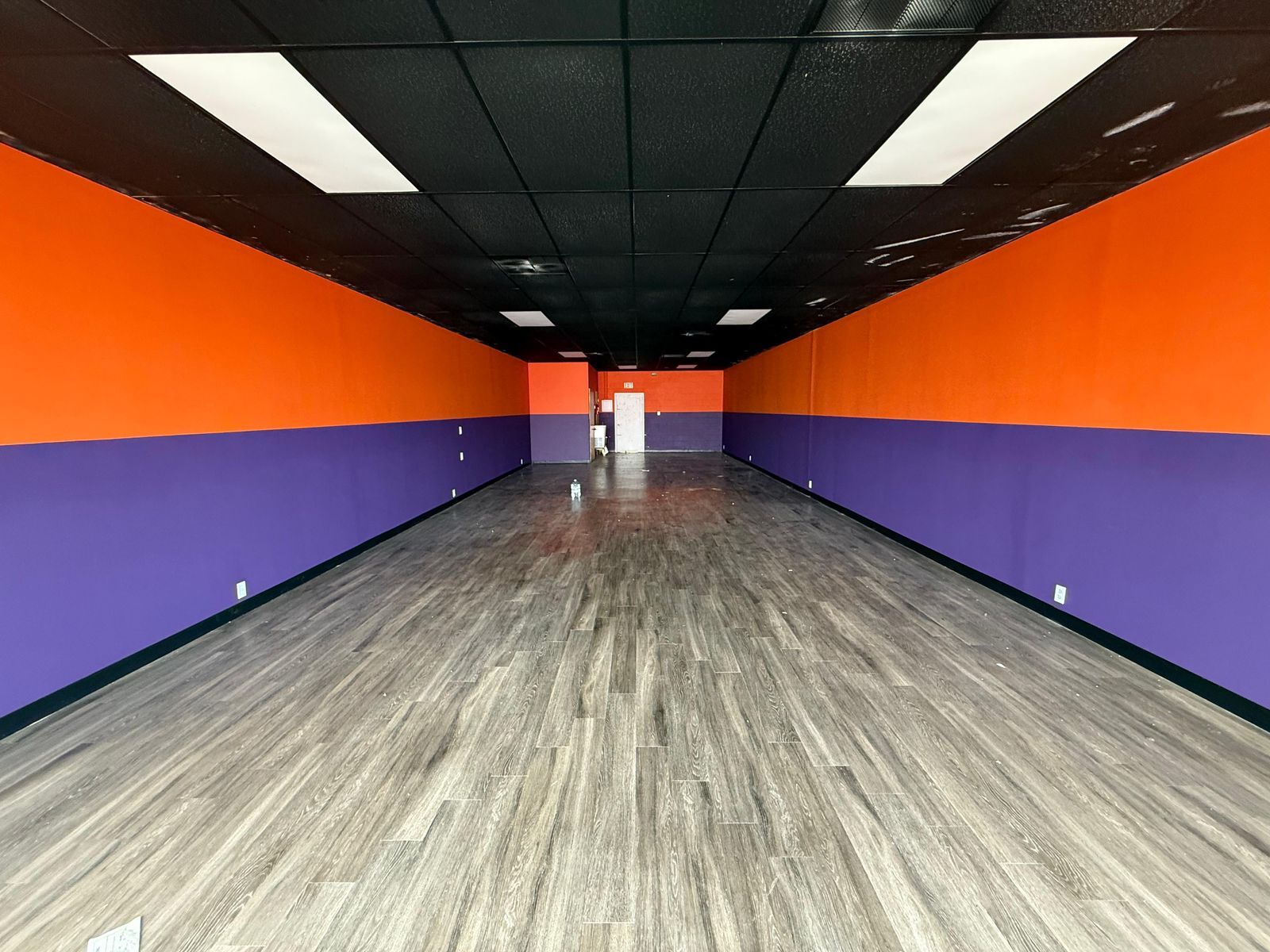 3711-3721 Lamar Ave, Memphis, TN for lease Interior Photo- Image 1 of 1