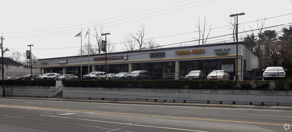 170 Forest Ave, Glen Cove, NY for lease - Building Photo - Image 3 of 3