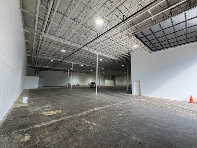 1940 Mission St SE, Salem, OR à louer Photo du bâtiment- Image 1 de 5