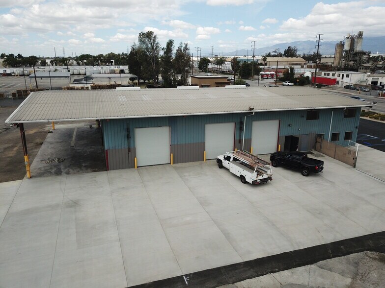 13831 Slover Ave, Fontana, CA for lease - Building Photo - Image 3 of 8