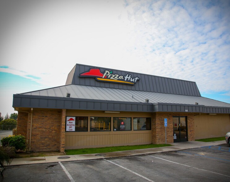 3701 Auburn St, Bakersfield, CA à vendre - Photo du bâtiment - Image 3 de 8