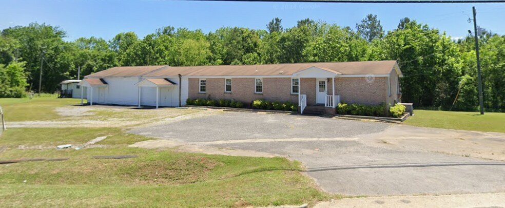 2502 Moody Pky, Moody, AL à vendre - Photo du bâtiment - Image 1 de 6