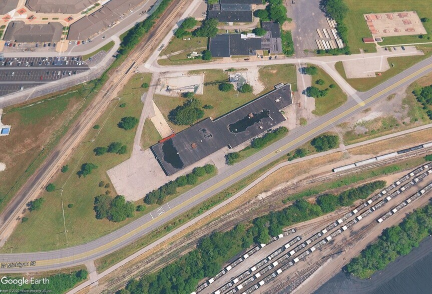 700 W Michigan Blvd, Michigan City, IN à vendre - Photo du bâtiment - Image 3 de 5