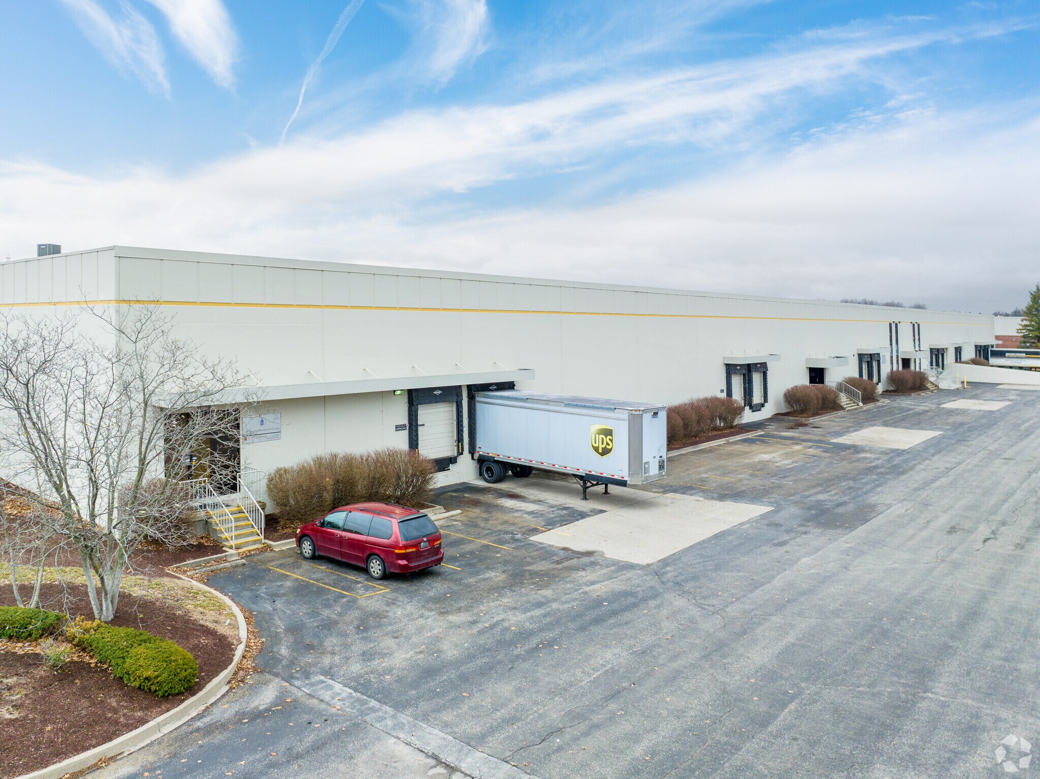 3904 Produce Rd, Louisville, KY for lease Primary Photo- Image 1 of 5