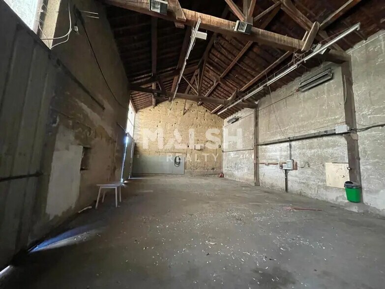 Flex in Corbas for sale - Interior Photo - Image 3 of 17