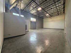 1623 W San Bernardino Rd, West Covina, CA à louer Photo intérieure- Image 1 de 5