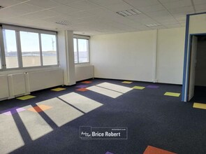 Bureau dans Lyon à louer Photo intérieure- Image 1 de 5