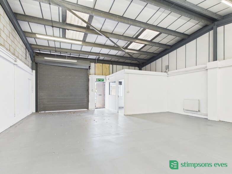 14-22 Singer Way, Kempston for lease - Building Photo - Image 2 of 10