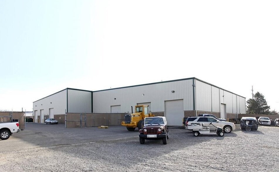 12801 Silver Lake Rd, Brighton, MI for sale - Building Photo - Image 2 of 17