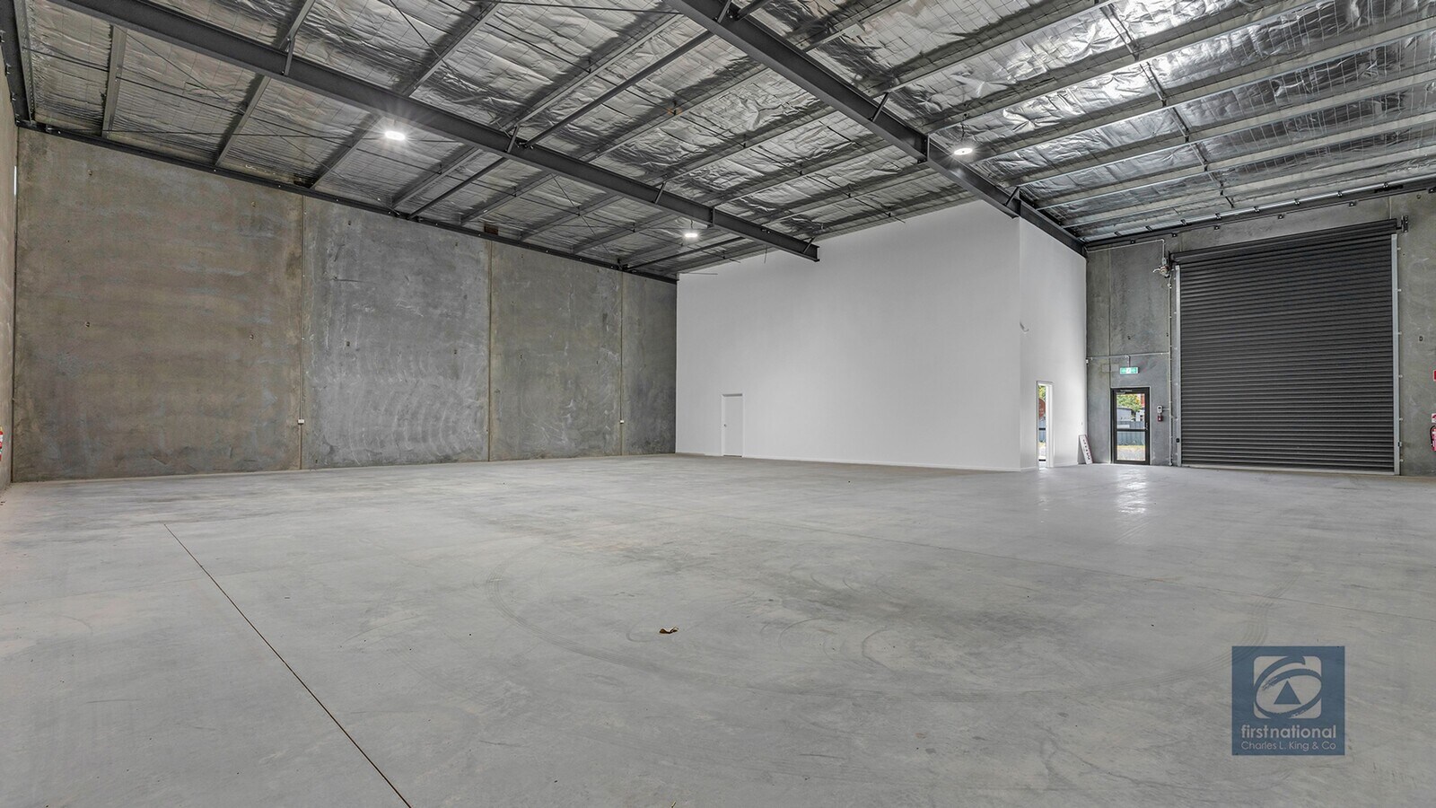 34 Annesley St, Echuca, VIC 3564 - Unit 3 -  - Interior Photo - Image 1 of 4