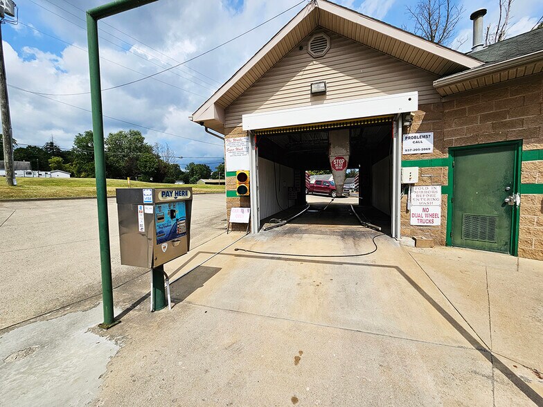 628 High St, Hillsboro, OH à vendre - Photo du bâtiment - Image 3 de 15