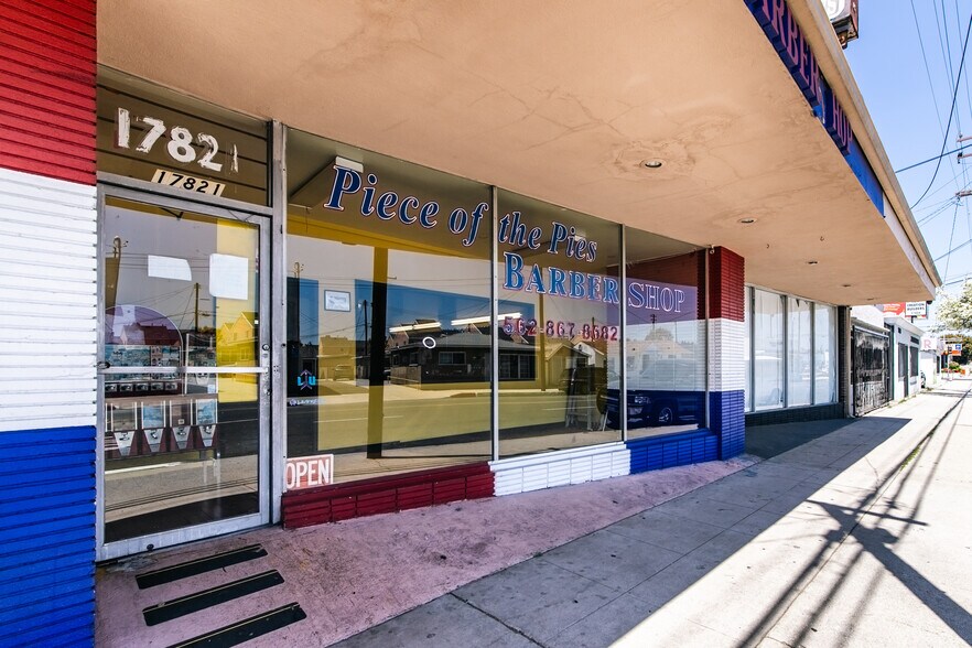 17819-17827 Clark Ave, Bellflower, CA à vendre - Photo du bâtiment - Image 2 de 24
