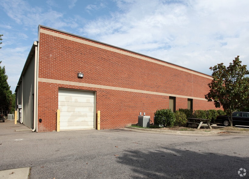 3009 Village Park Dr, Knightdale, NC for sale - Building Photo - Image 3 of 5