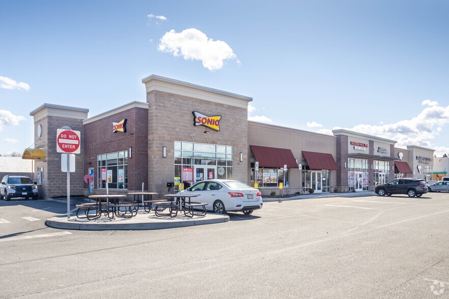 351 Route 9W, Albany, NY for lease - Building Photo - Image 3 of 4