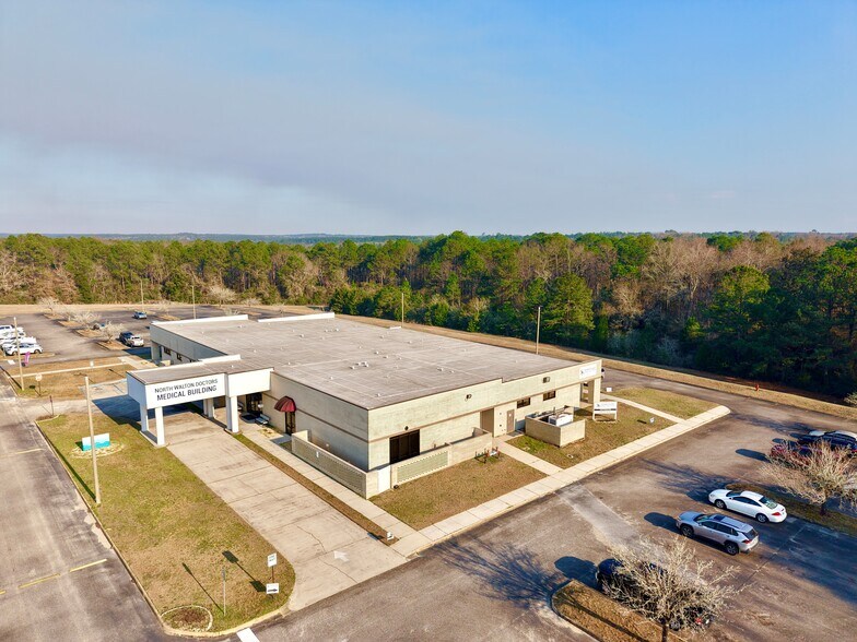 4415 US Hwy 331, Defuniak Springs, FL à louer - Photo du bâtiment - Image 3 de 5