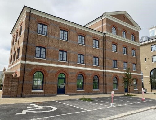 6-7 Crown Sq, Dorchester à vendre - Photo du bâtiment - Image 3 de 3