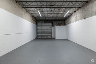 2610-2619 NW 4th St, Fort Lauderdale, FL for lease Interior Photo- Image 2 of 6