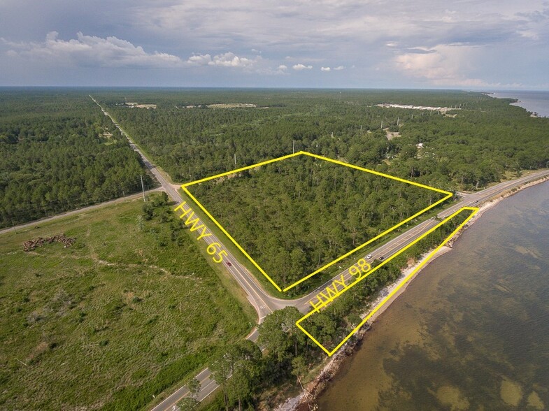 1041 U.S. 98 Hwy, Eastpoint, FL for sale - Primary Photo - Image 1 of 4