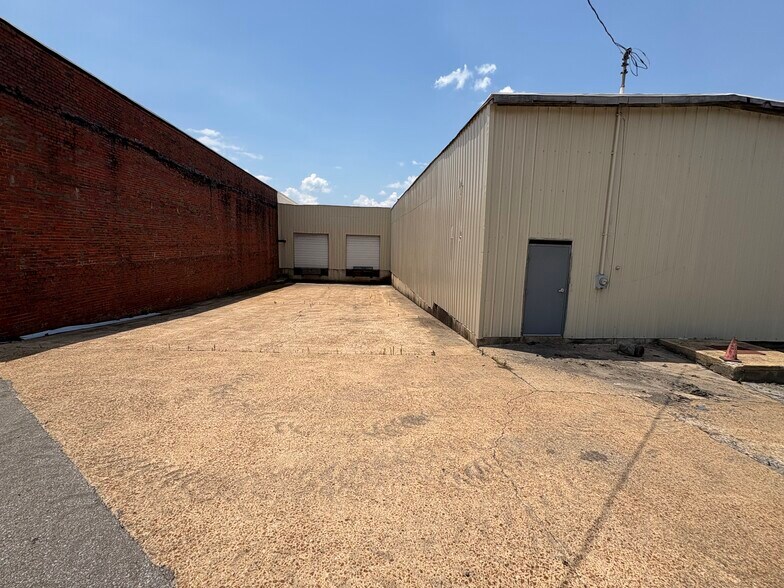 312-343 Bellvue St, Jackson, TN à vendre - Photo principale - Image 1 de 1