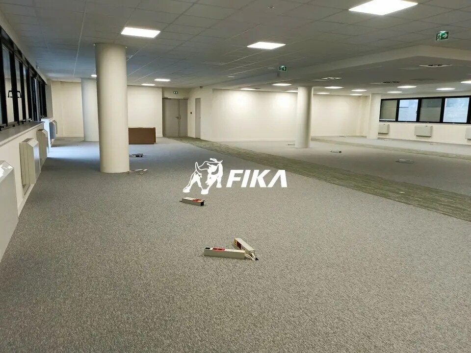 Office in Toulouse for lease Building Photo- Image 1 of 8