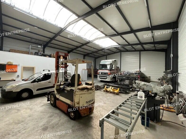 Bureau dans Saint-Aignan-Grandlieu à louer - Photo intérieure - Image 2 de 9