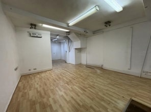 2 Church St, Monmouth à louer Photo intérieure- Image 1 de 1