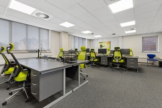 49-51 Dean St, Marlow for lease Interior Photo- Image 2 of 6