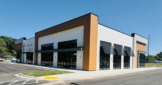 Plus de détails pour 3770 Covington Hwy, Decatur, GA - Commerce de détail à louer