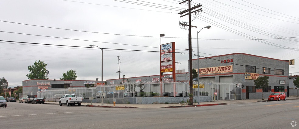 11232 Vanowen St, North Hollywood, CA for lease - Primary Photo - Image 1 of 23