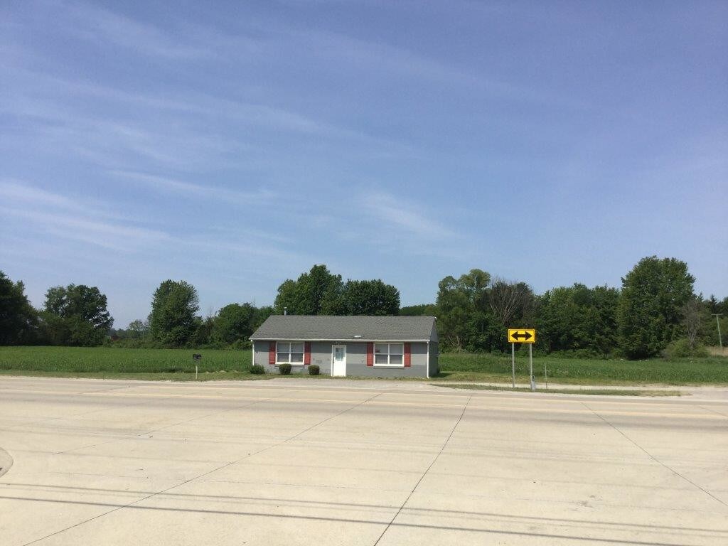 76939 Van Dyke Rd, Bruce Township, MI for sale Primary Photo- Image 1 of 3