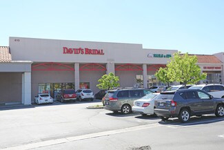 Plus de détails pour 702-810 E Imperial Hwy, Brea, CA - Commerce de détail à louer