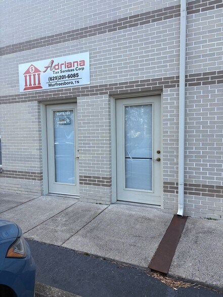 1238 Sloan St, Murfreesboro, TN à louer - Photo du bâtiment - Image 3 de 15