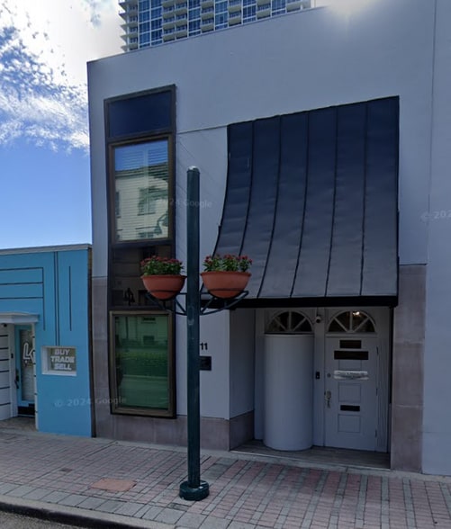 211 N Magnolia Ave, Orlando, FL à louer - Photo du bâtiment - Image 2 de 21