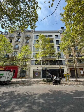 More details for 33 Rue Faidherbe, Paris - Office for Lease