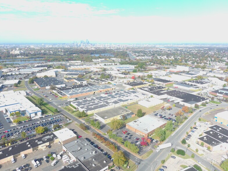 7055 Central Hwy, Pennsauken, NJ à louer - Photo du bâtiment - Image 1 de 4