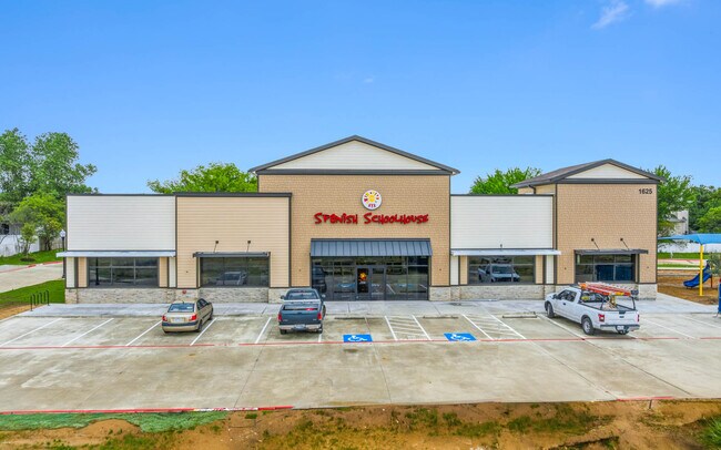 More details for 1625 Main St, Providence Village, TX - Retail for Sale