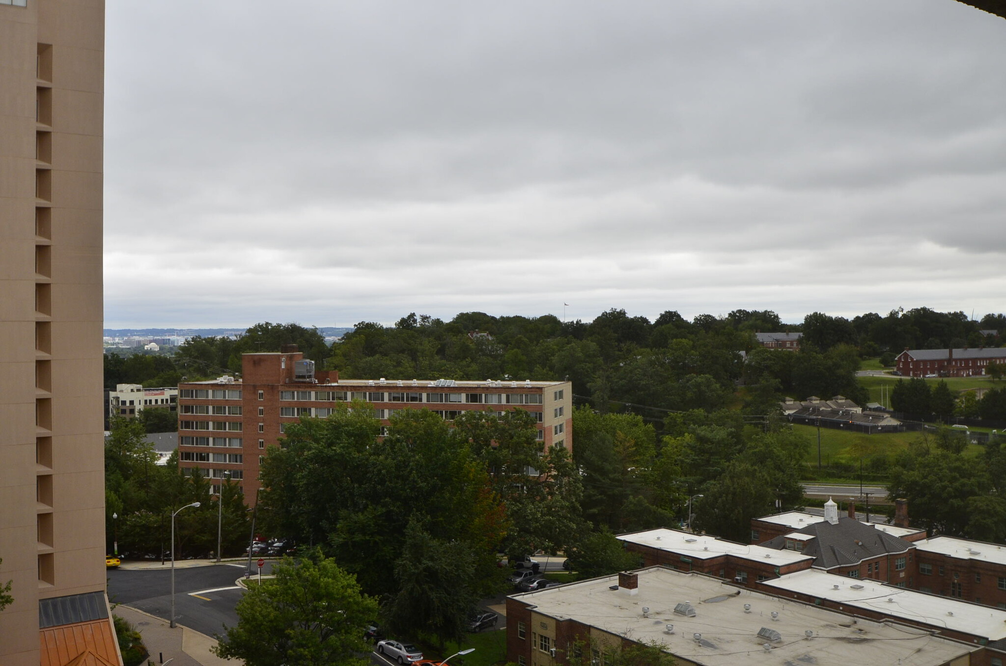 1310 N Courthouse Rd, Arlington, VA for lease Interior Photo- Image 1 of 15