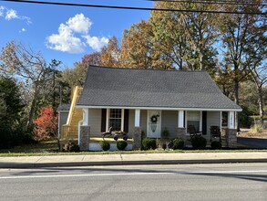 2416 N Mt. Juliet Rd, Mount Juliet, TN for lease Building Photo- Image 1 of 13