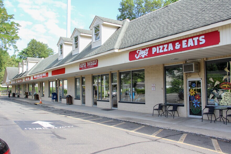 14 Stony Ridge Plz, Stony Point, NY à louer - Photo du bâtiment - Image 3 de 18