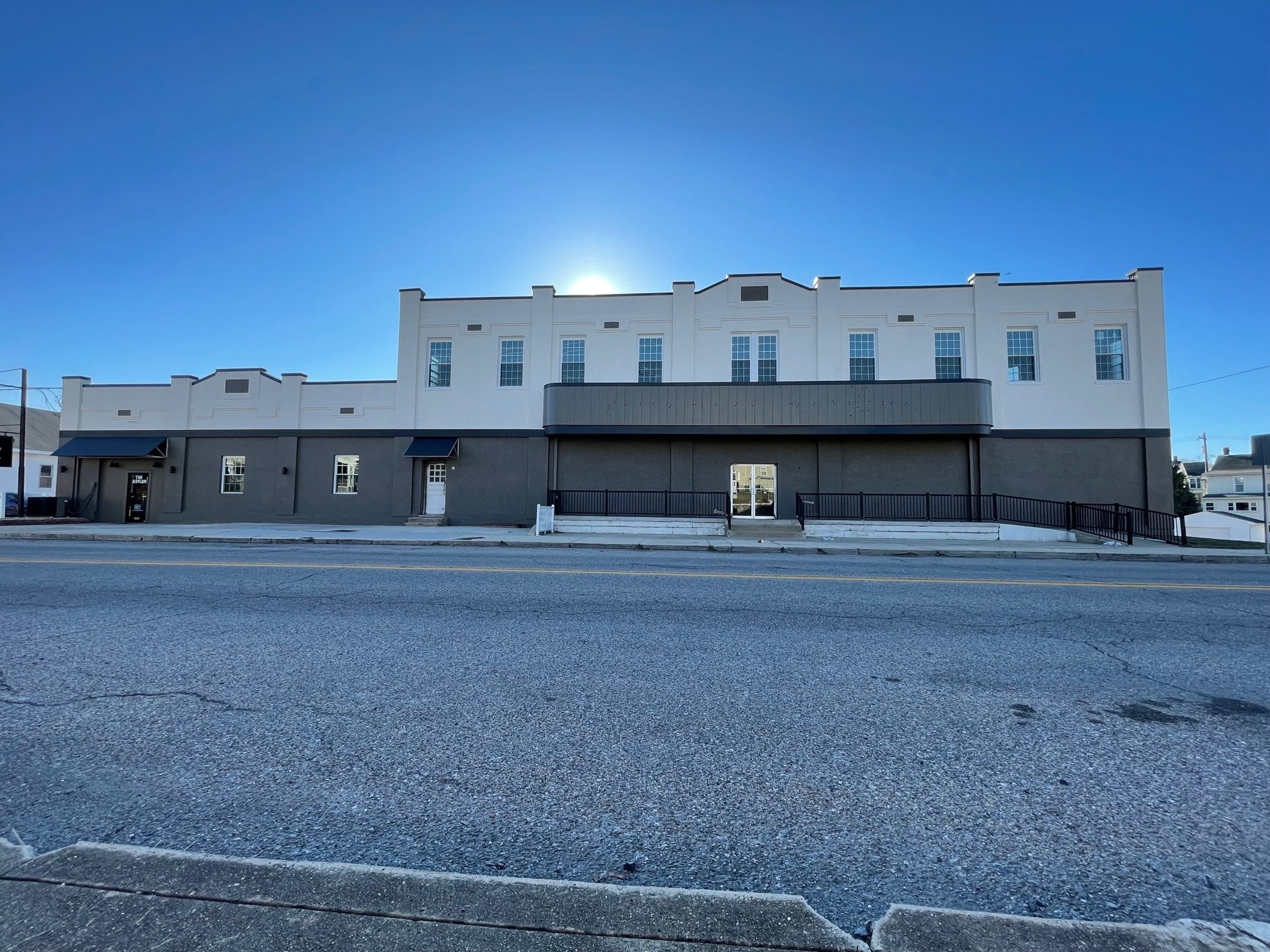 130 W 3rd St, Waynesboro, PA for lease Primary Photo- Image 1 of 35