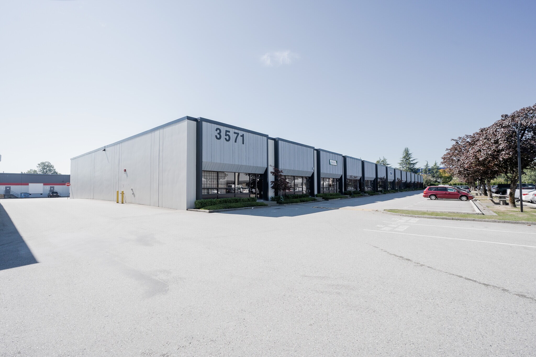 3571 Viking Way, Richmond, BC à louer Photo du bâtiment- Image 1 de 6