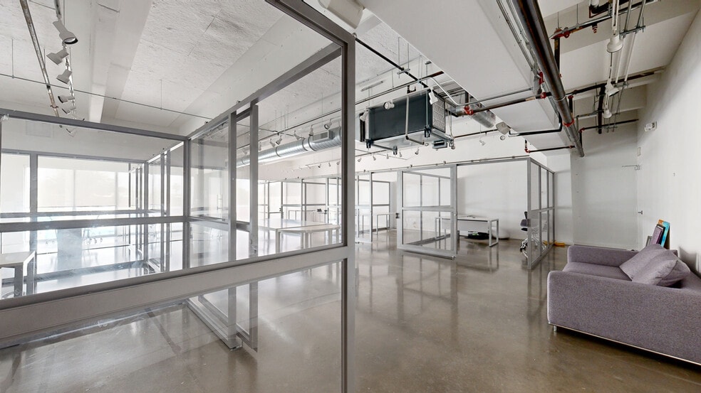 Wynwood NW 2nd Ave Mixed-Use Portfolio portfolio of 3 properties for sale on LoopNet.ca - Matterport 3D Scan - Image 3 of 62